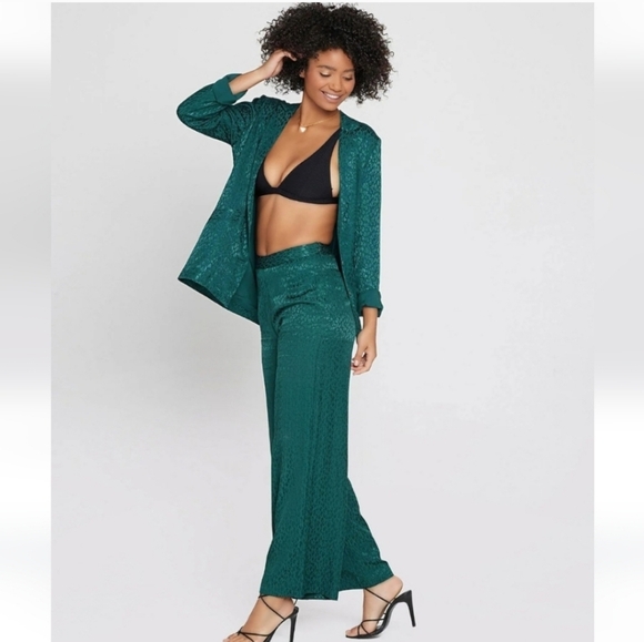 NWT $165 L*Space Bennytt Leopard Oversized Blazer | Green Size 2 - Picture 6 of 6